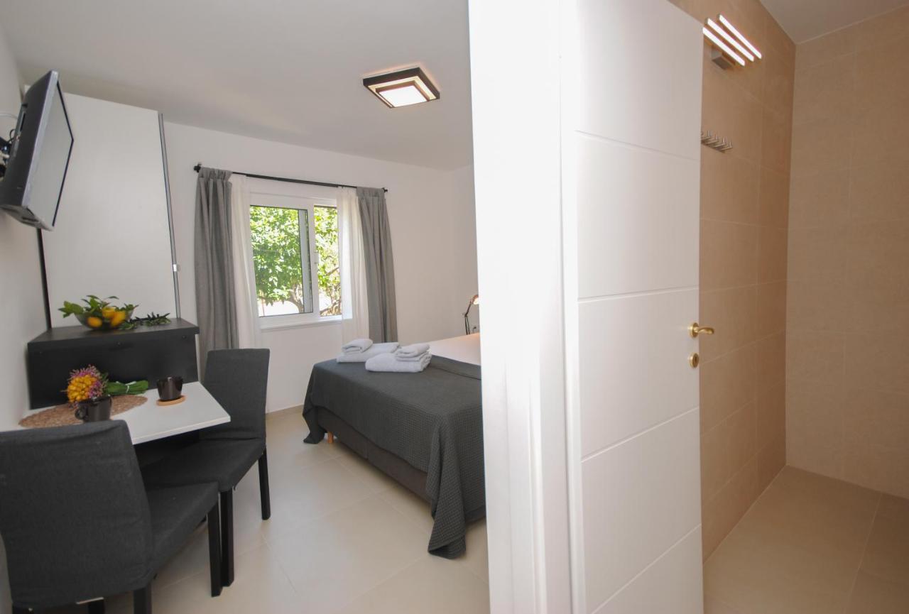 Rooms Dilk 维斯 外观 照片